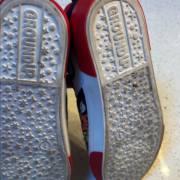 Ground UP Pokemon PIKACHU Slip-On Canvas Sneaker Shoes Unisex Youth Size 1 - Picture 7 of 8